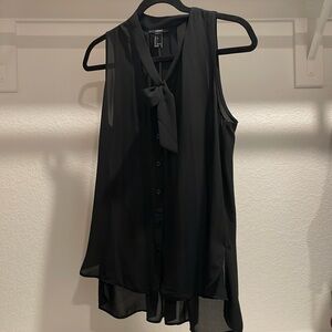Sleeveless bow tie top